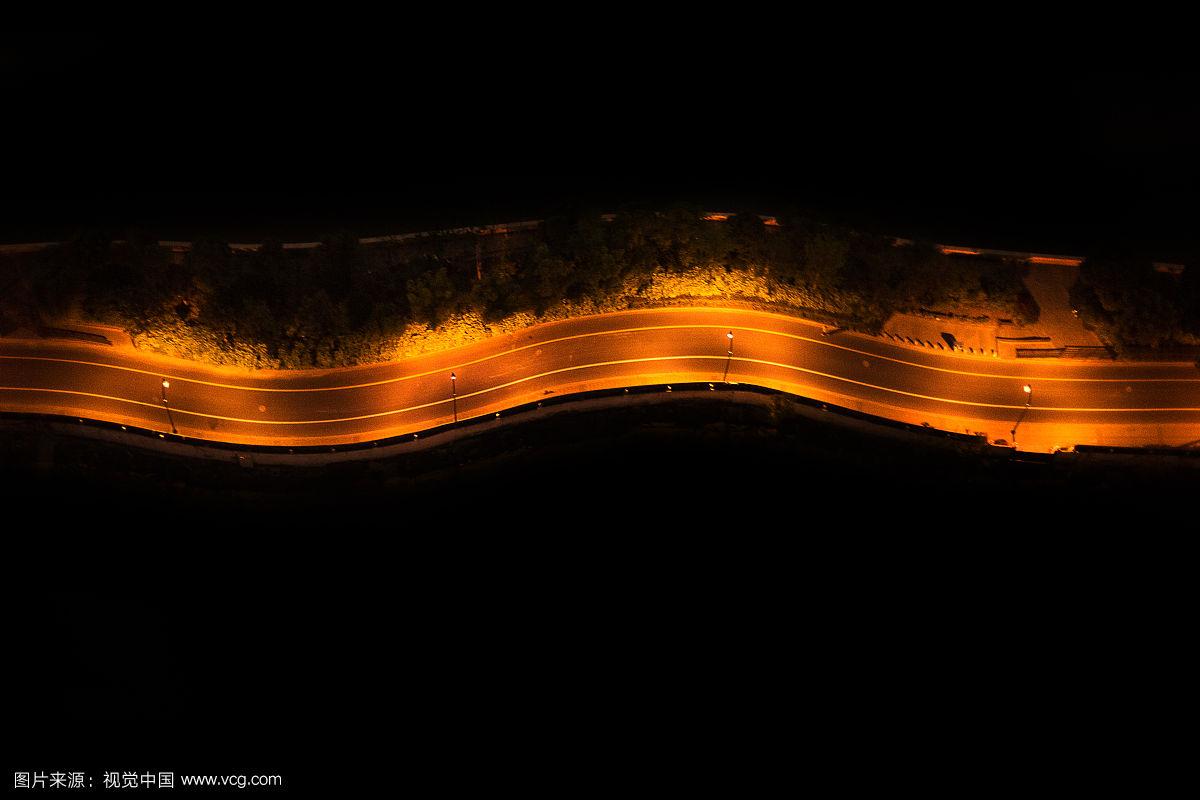 开发一个餐饮小程序一般需要多少钱？